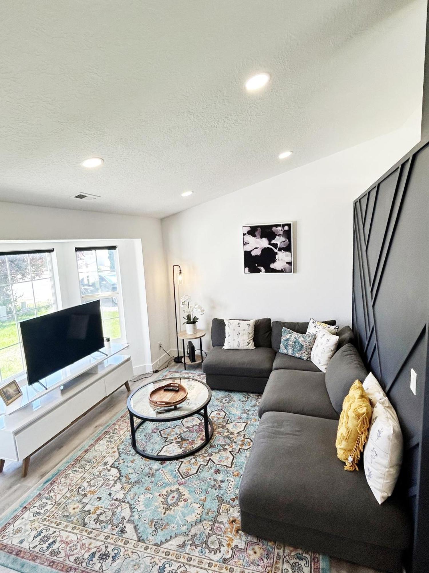 Private Room With Shared Spaces In Fully Equipped Lehi Home Esterno foto
