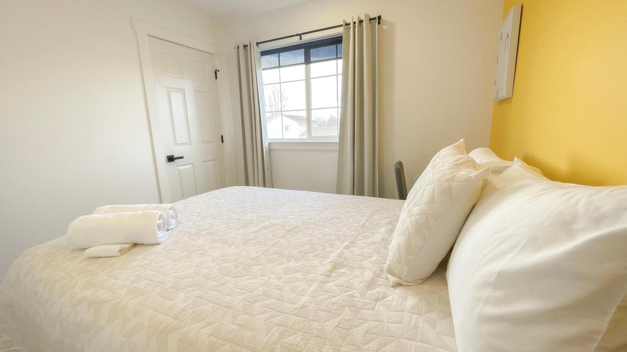 Private Room With Shared Spaces In Fully Equipped Lehi Home Esterno foto